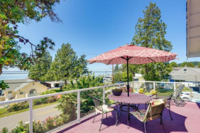 Walk to Water Camano Home with Ocean-View Deck